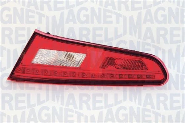 Montaža zadnje luči MAGNETI MARELLI 712204151110