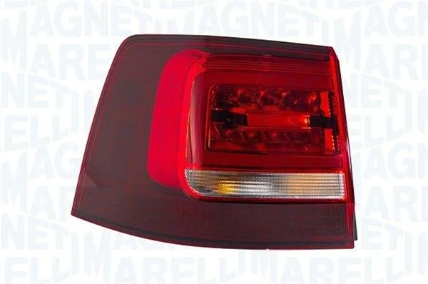 Montaža zadnje luči MAGNETI MARELLI 714000028831