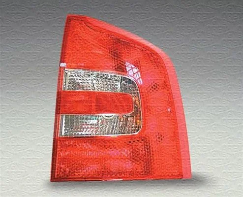 Montaža zadnje luči MAGNETI MARELLI 714027590104